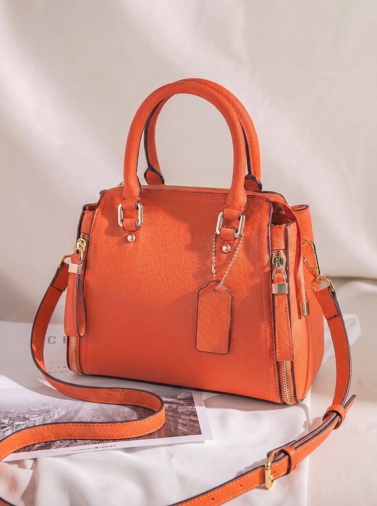 SAC CUIR CHIC INTEMPOREL
