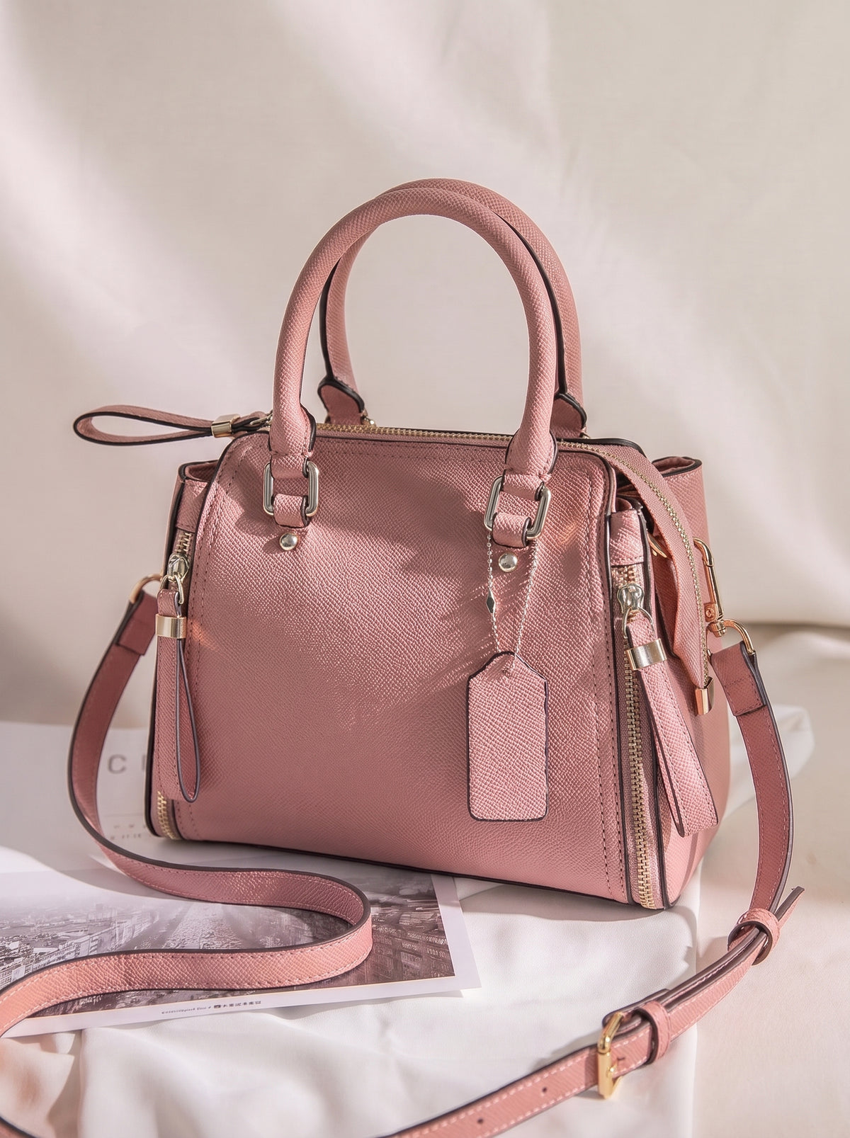 SAC CUIR CHIC INTEMPOREL